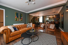 Urban Oasis, Stylish Townhouse in Central Cardiff